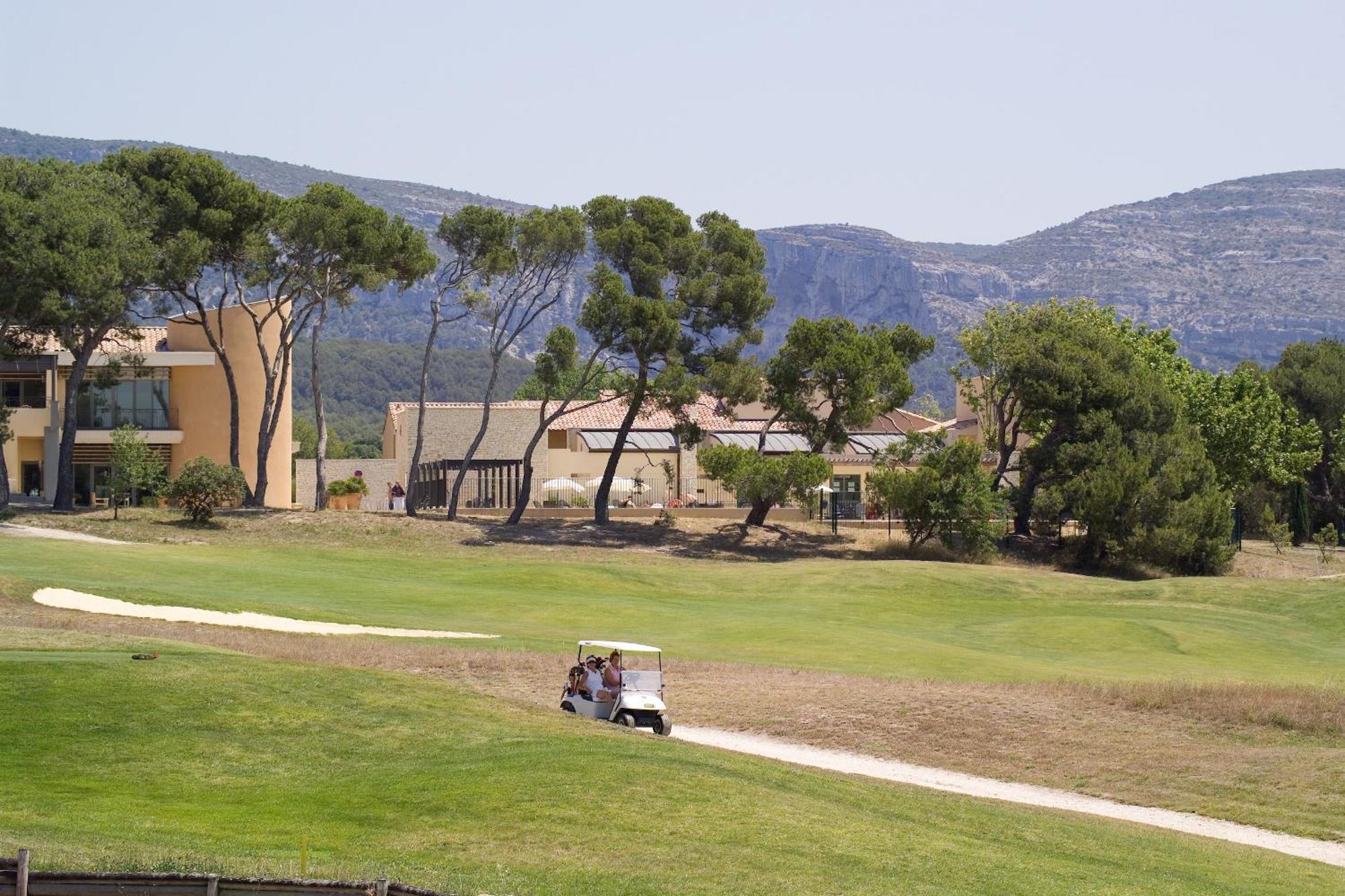 Madame Vacances Residence Provence Country Club Saumane-de-Vaucluse Εξωτερικό φωτογραφία